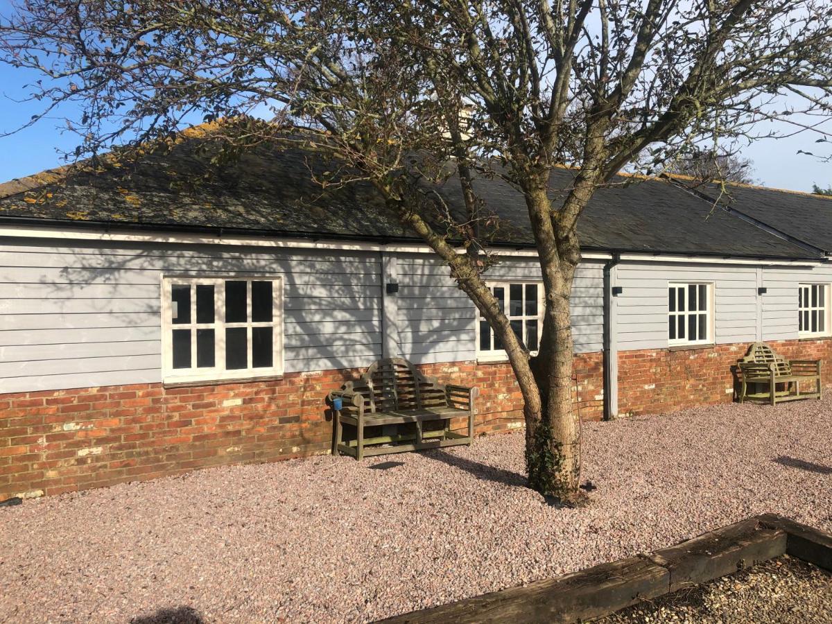 Blazing Donkey Countryside Retreat Sandwich Exterior foto